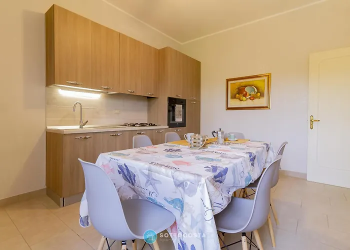 Iris Flat - * San Foca